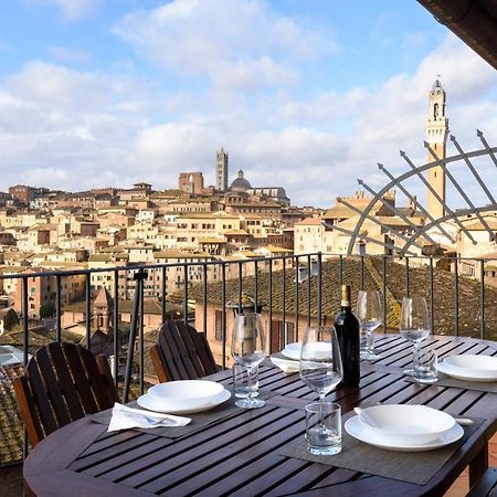 Appartamento Panoramico San Martino 12 Siena Kültér fotó